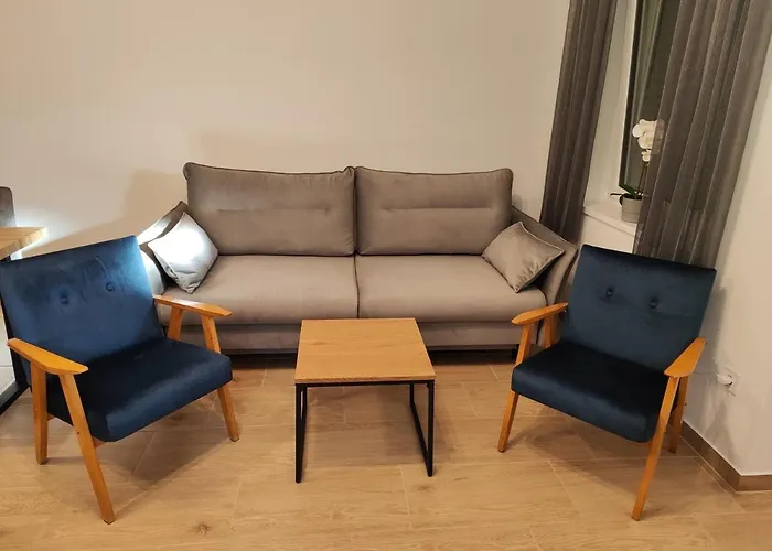 Szecu Apartmanhaz * Paks