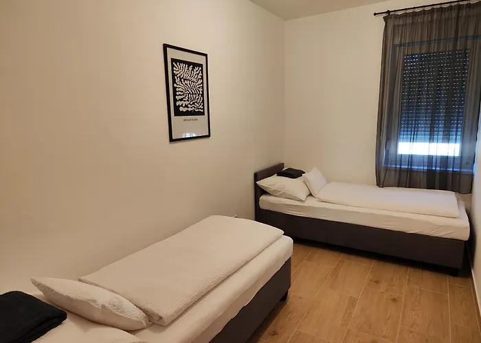 Apartament Szecu Apartmanhaz Paks